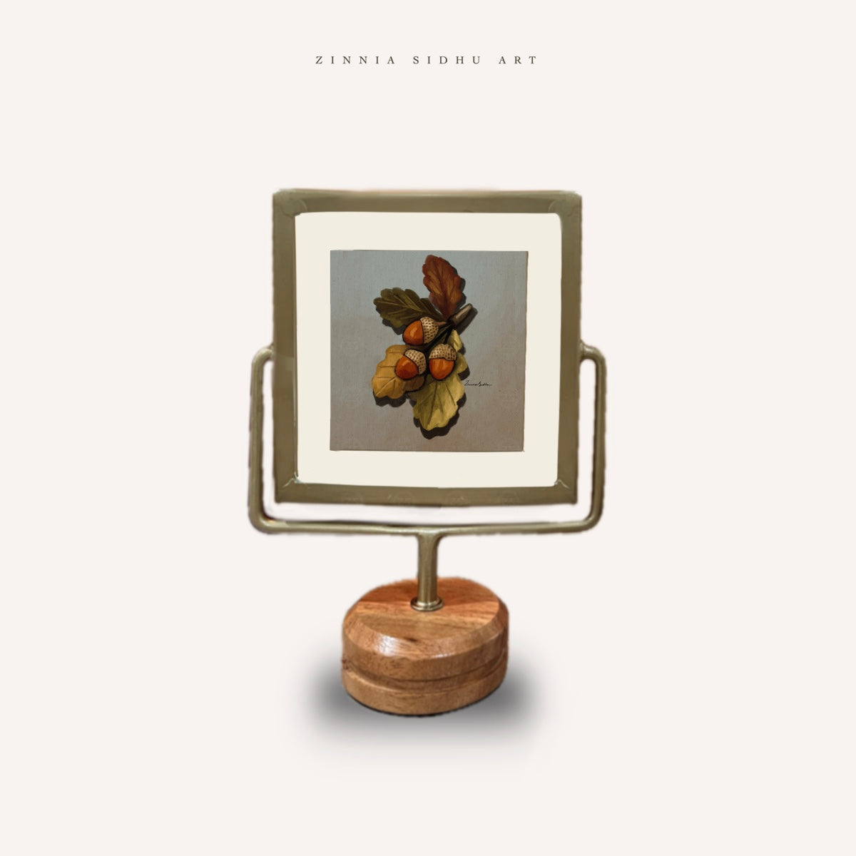 Acorn - Brass pedestal frame
