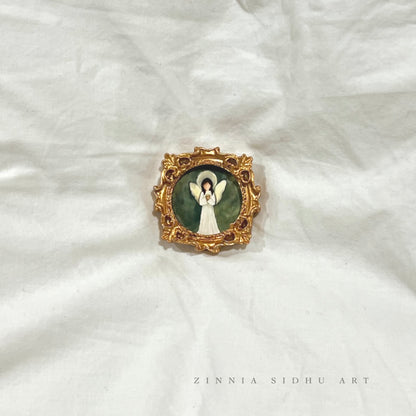 Angel Round - Mini Magnet