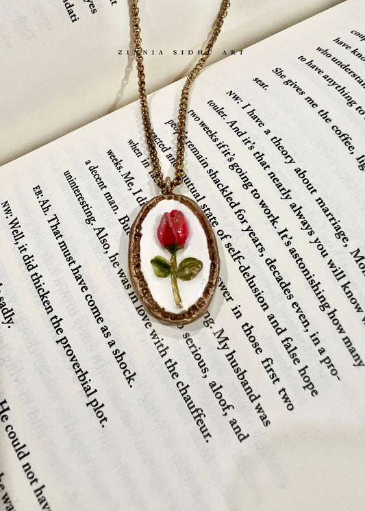 Story Necklace